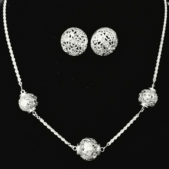 🍃⚘️925 Sterling Silver Filigree Floral Necklace & Earring Set - Picture 6 of 6